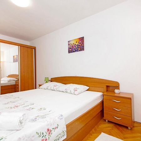Apartment Danica Makarska Ngoại thất bức ảnh